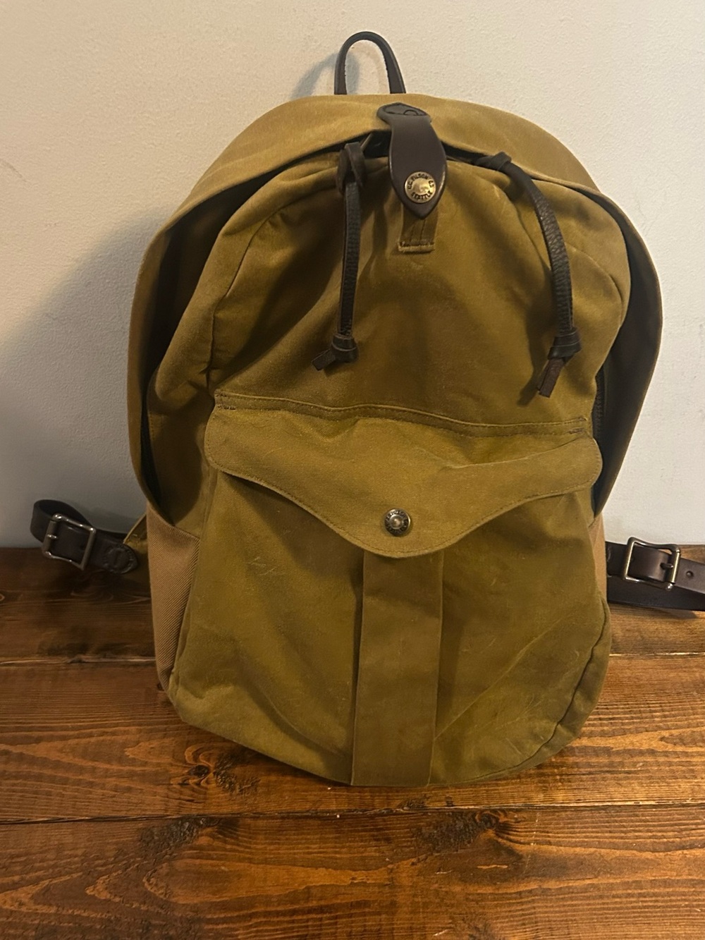 Filson Tan Journeyman